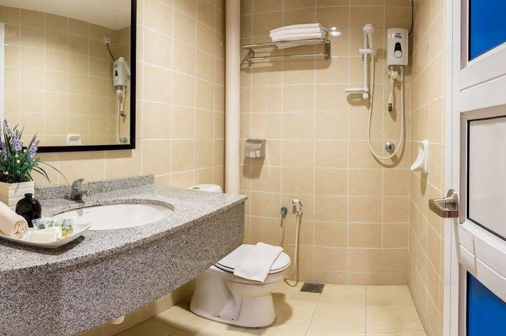 My Hotel Bukit Mertajam Zewnętrze zdjęcie